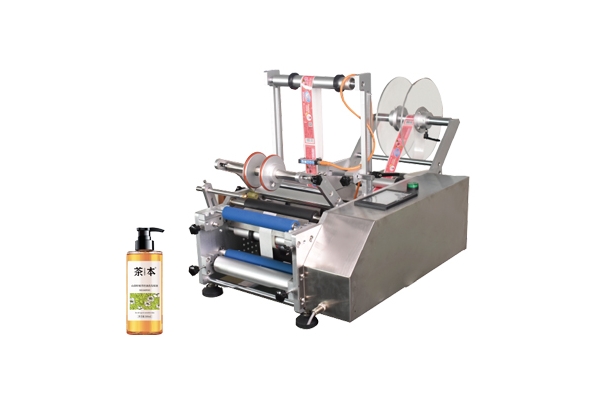 半自動(dòng)沐浴露瓶貼標(biāo)機(jī)